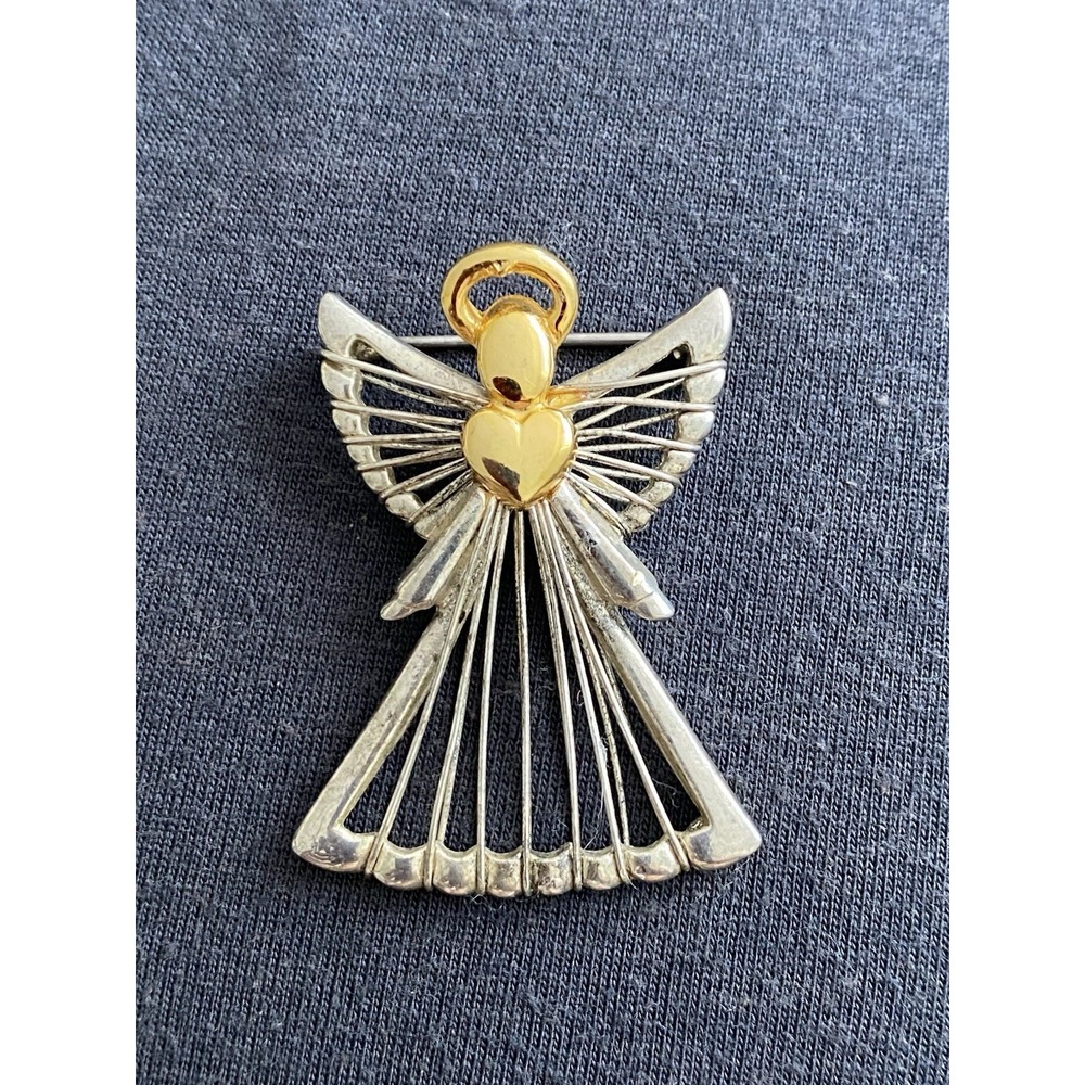 Signed TC (Tanya Creations)1980-90s Two Tone Silver/Gold Angel With Heart Brooch